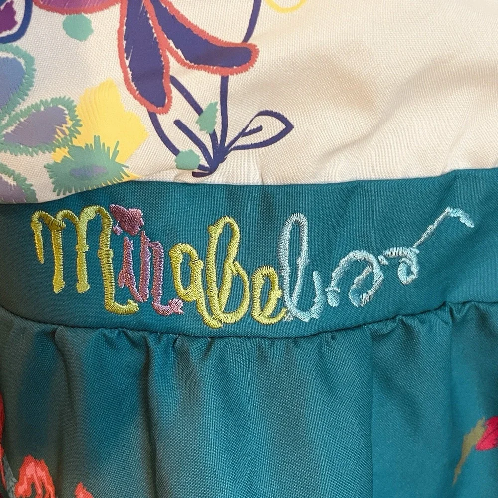 Disney Store Encanto Mirabel Deluxe Costume Dress Girls‎ Size 9/10